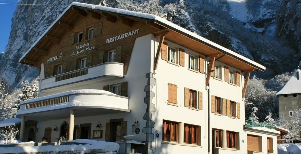 Le Relais Du Mont Blanc Hotel Magland Екстериор снимка